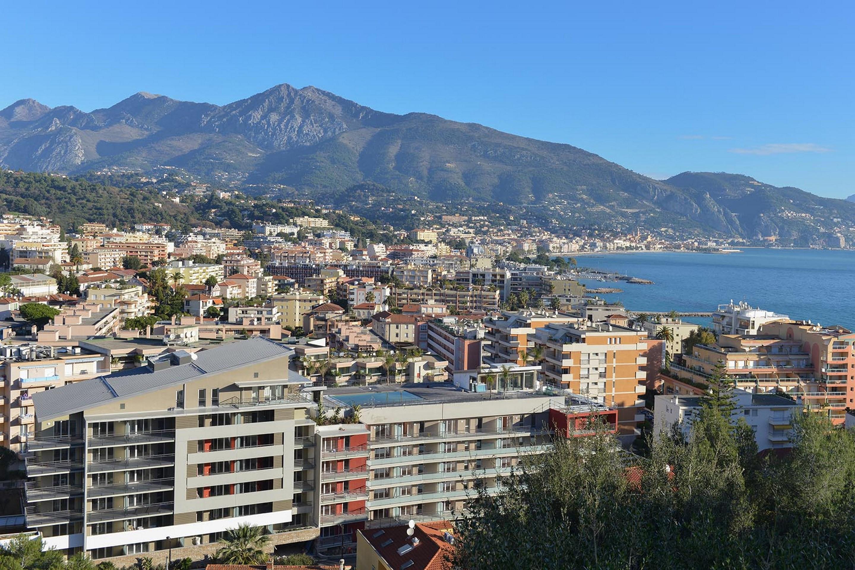 Residence Pierre & Vacances Premium Julia Augusta Roquebrune-Cap-Martin Exterior foto